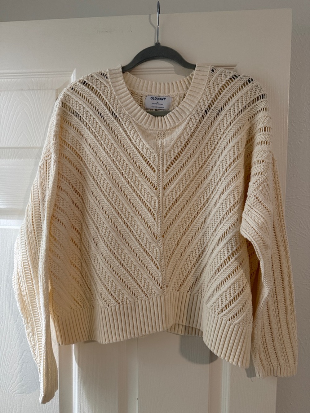 Old Navy Cream Chevron Open-Knit Crewneck Sweater